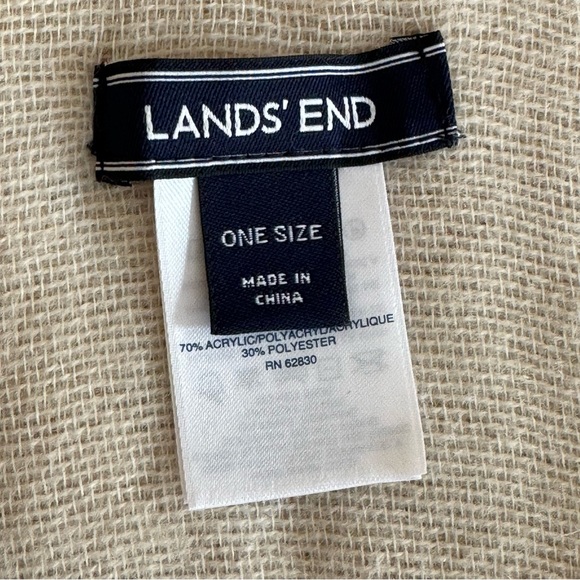 Lands’ End Color-block Shawl Wrap in Blush - Picture 5 of 5